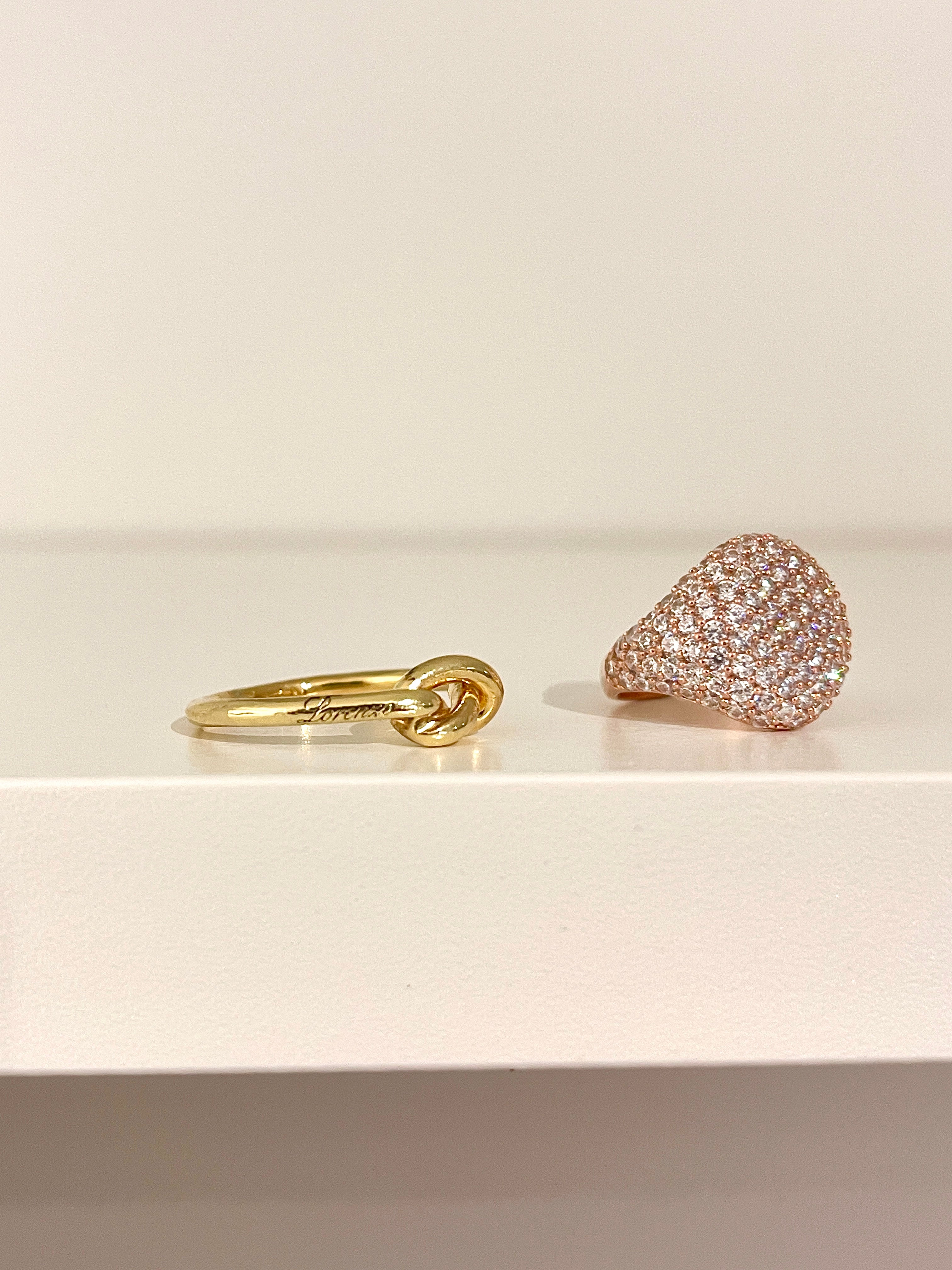 Anello Chevalier Pavè di Cubic Zirconia Artigianale