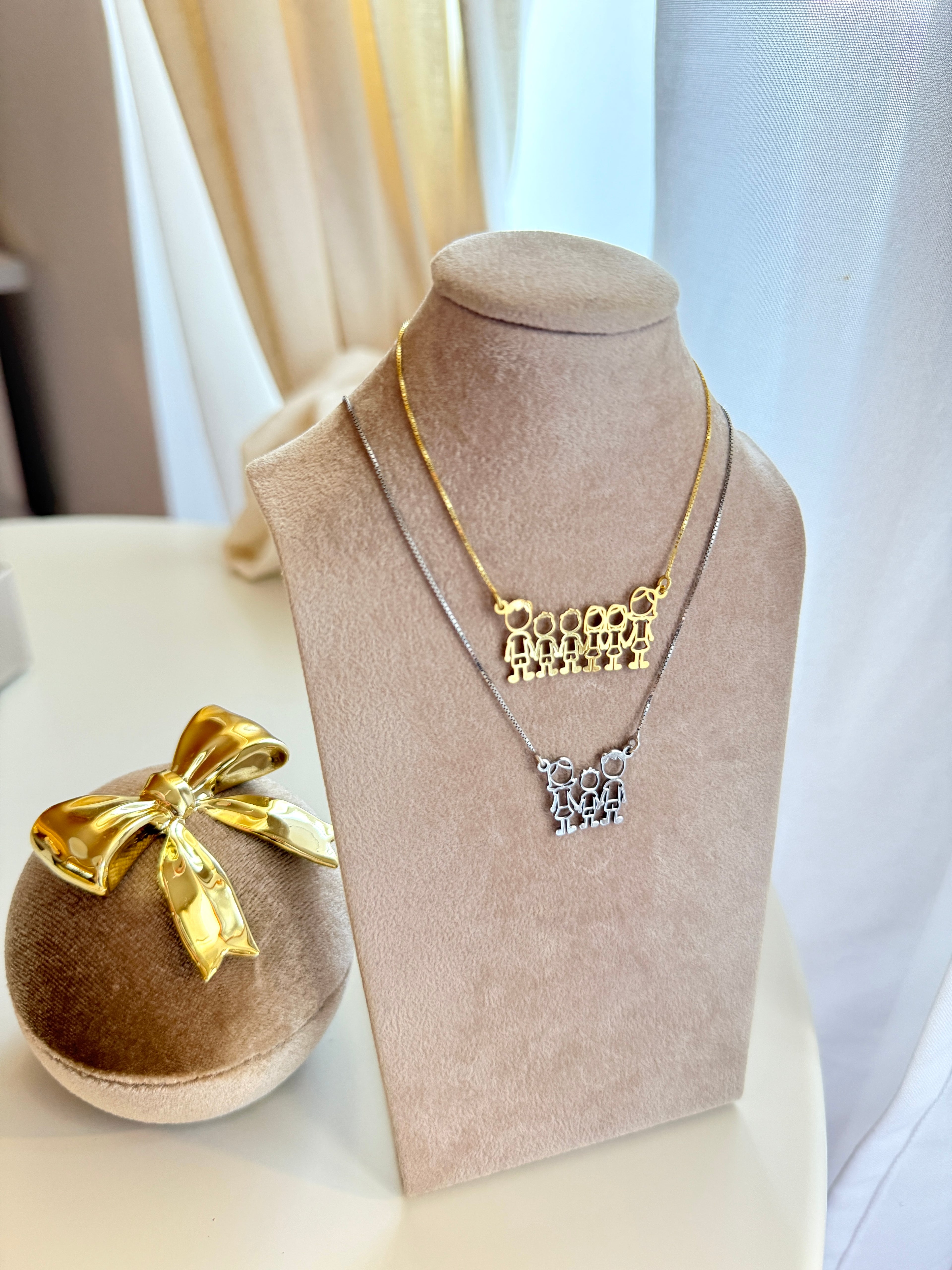 Collana Personaggi Family Forati