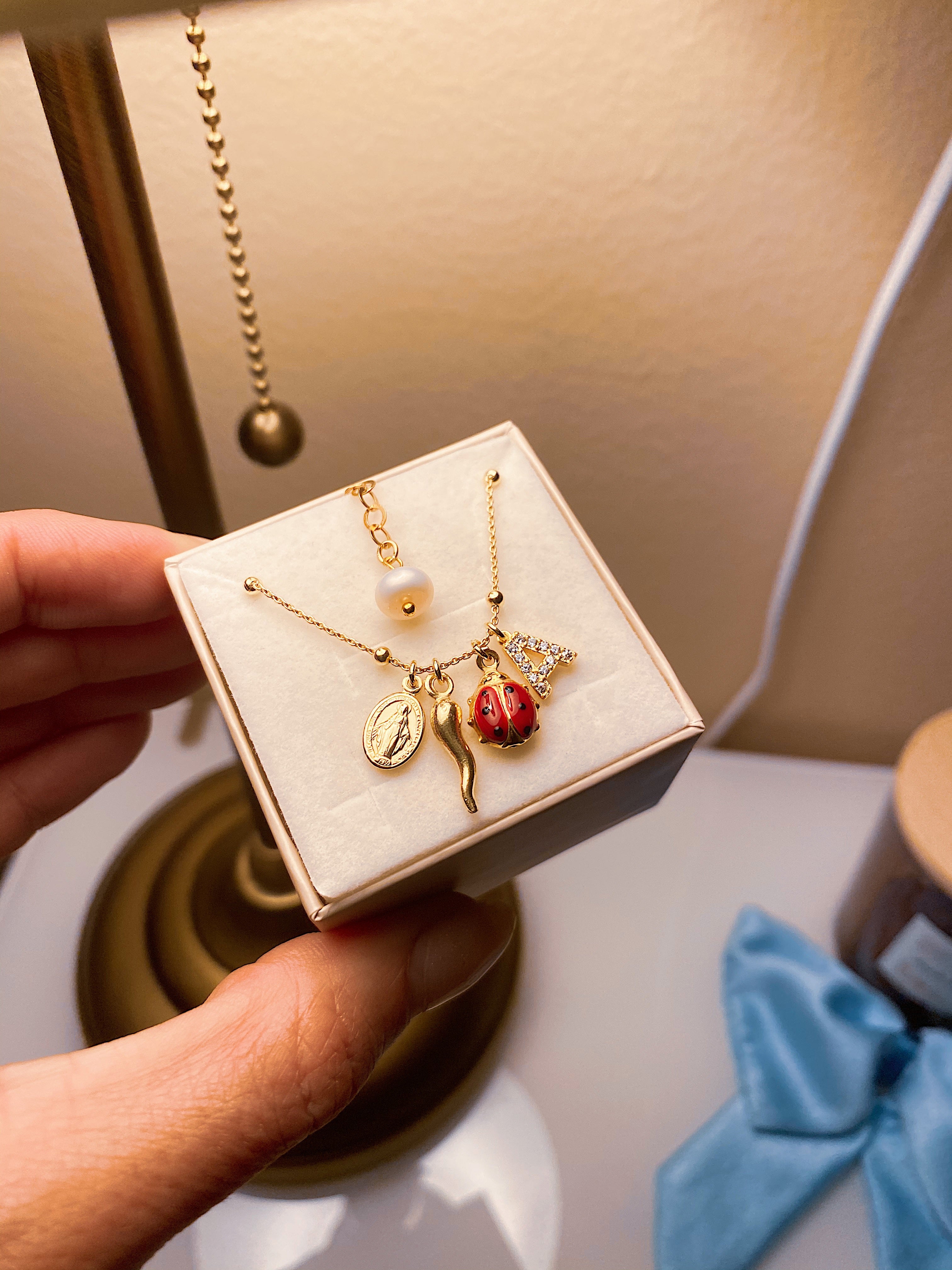 Collana Portafortuna Coccinella Cornetto Madonnina Iniziale