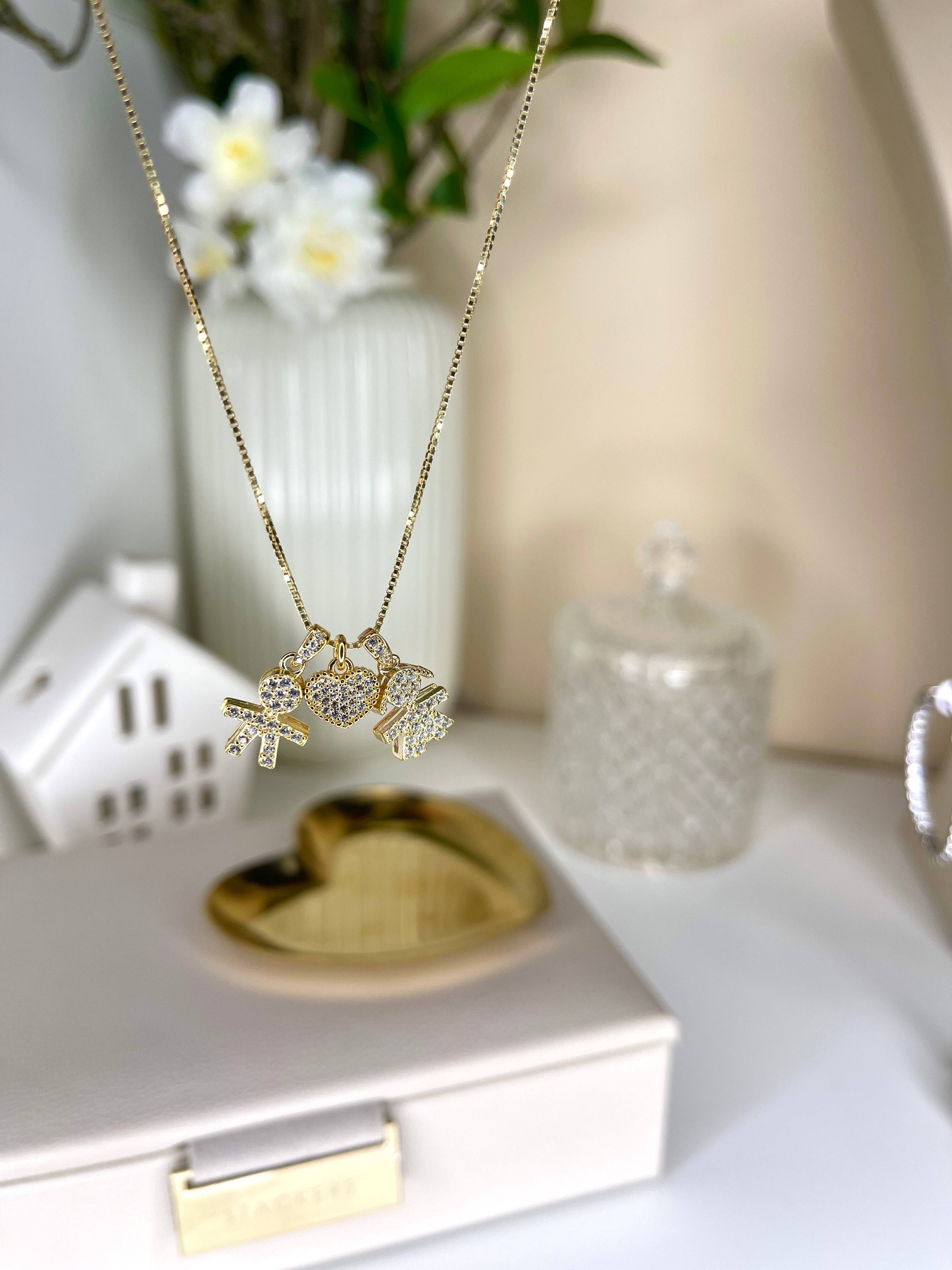Collana Bebè di Zirconi con Catenina Sferette Alternate e Cuore Pavè di Zirconi
