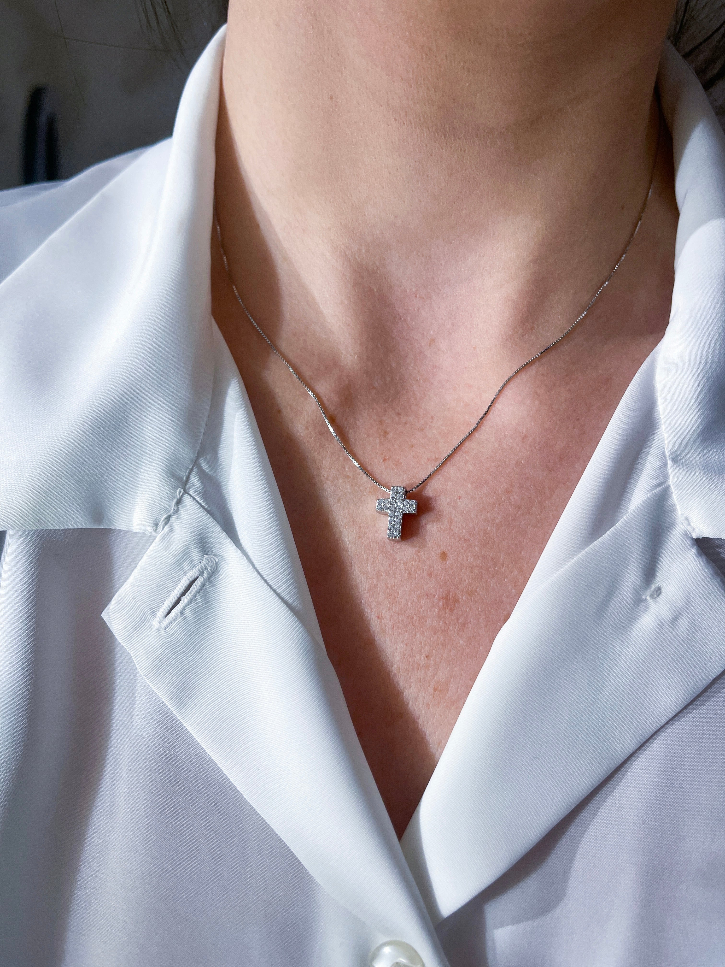 Collana Croce Modello Passante Mini
