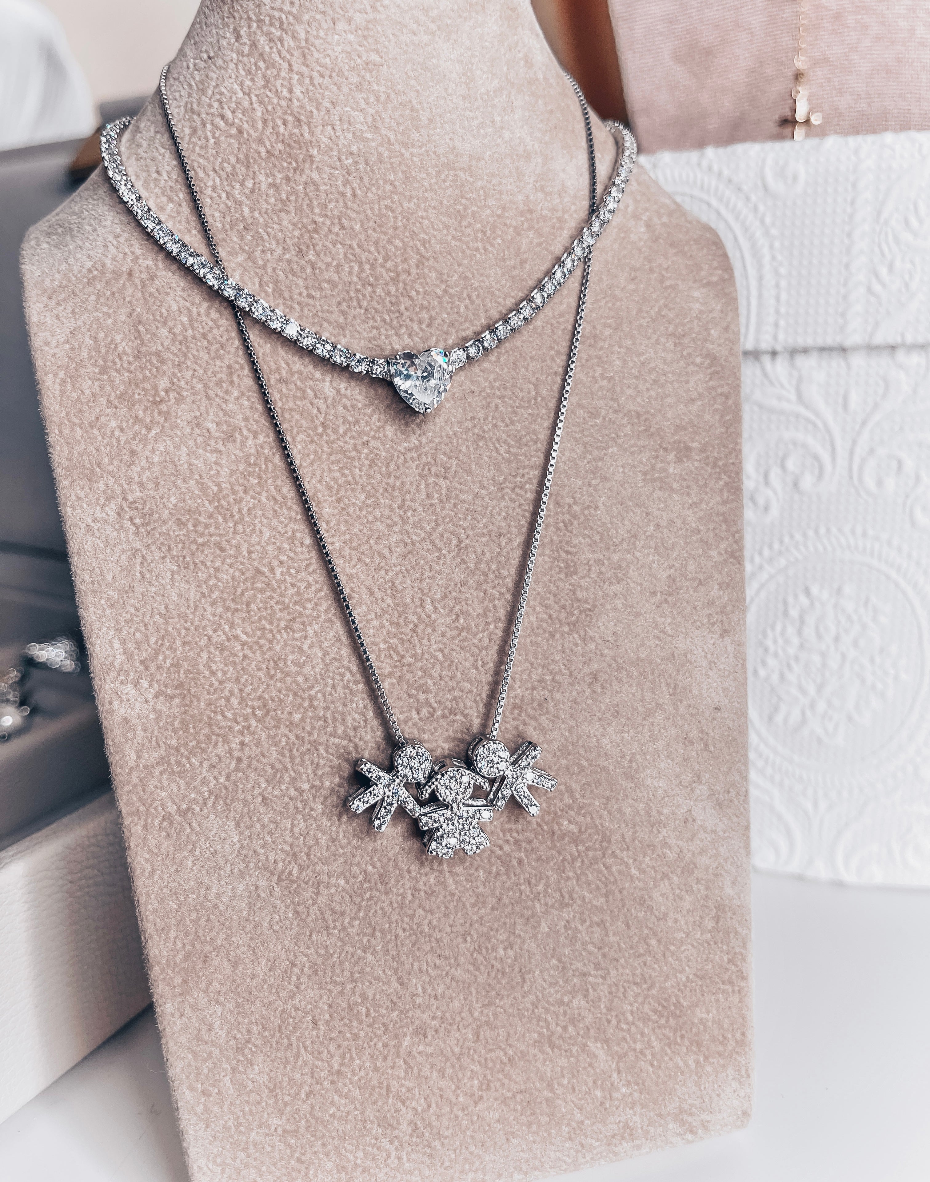 Collana Bebè di Zirconi Passanti Modello solo con Bebè