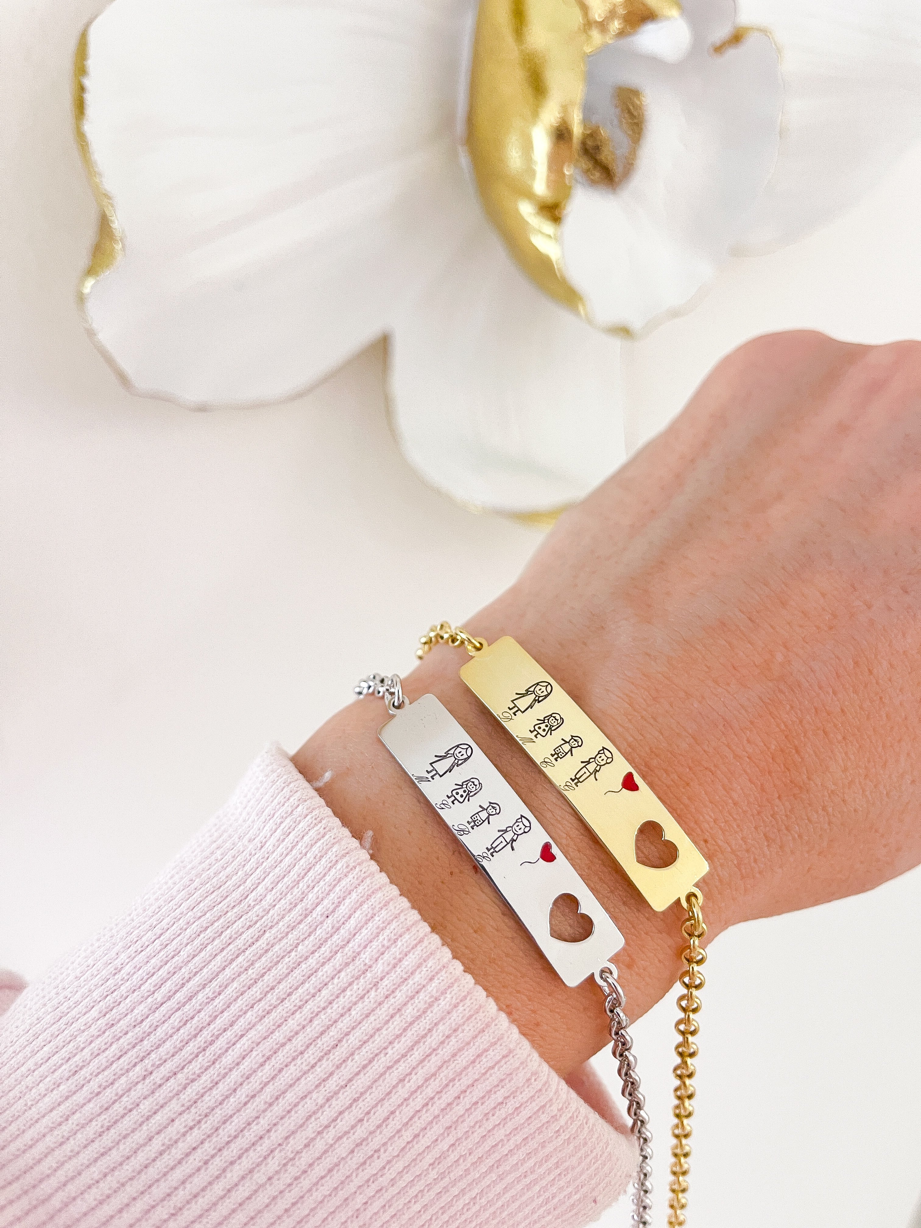 Bracciale Placchetta Family con Cuore Forato Unisex