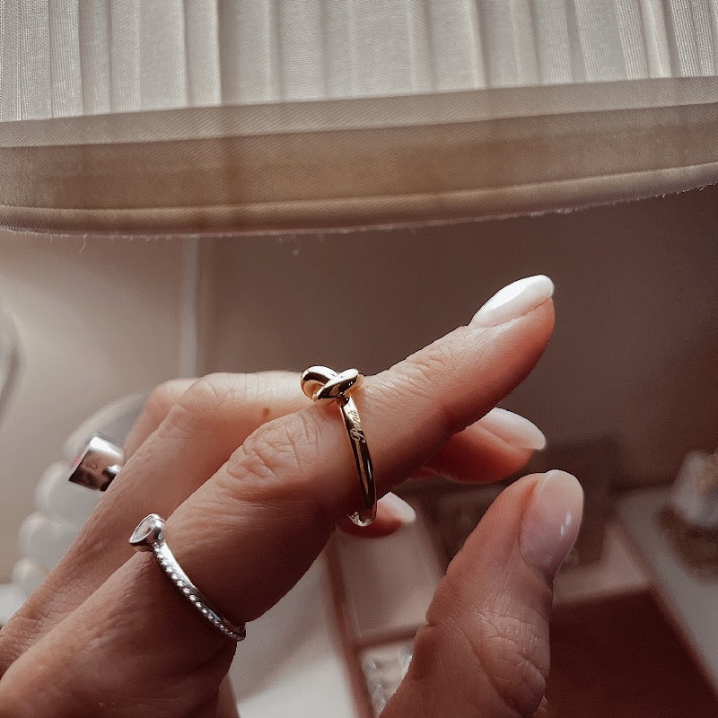 Anello Nodo Medio Artigianale Personalizzato
