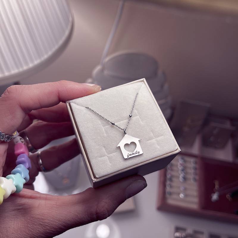 Collana Casetta con scritta Family Mini o Media